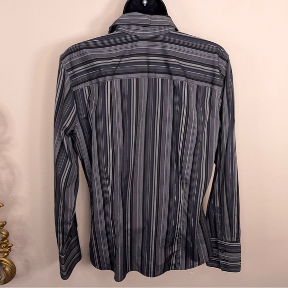 Medium Eddie Bauer Grey Striped Button Front Top Womens Long Sleeve Silver - Picture 10 of 14
